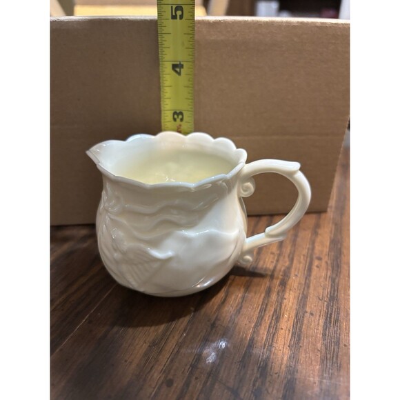 Vintage Ivory China Creamer/ Pitcher Irish Folklore Musical Mermaid & Shamrocks - Picture 9 of 12
